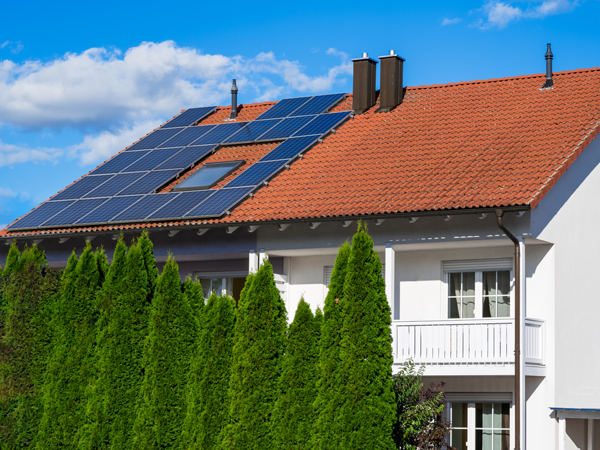 Réduire sa facture énergétique grâce aux panneaux photovoltaïques  